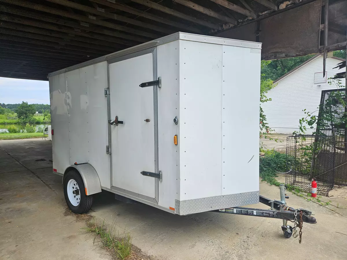 6 x 12 standard v nose enclosed
