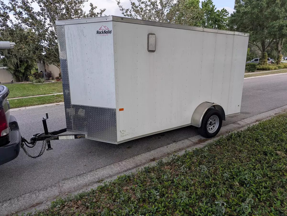 6' x 12' Enclosed trailer