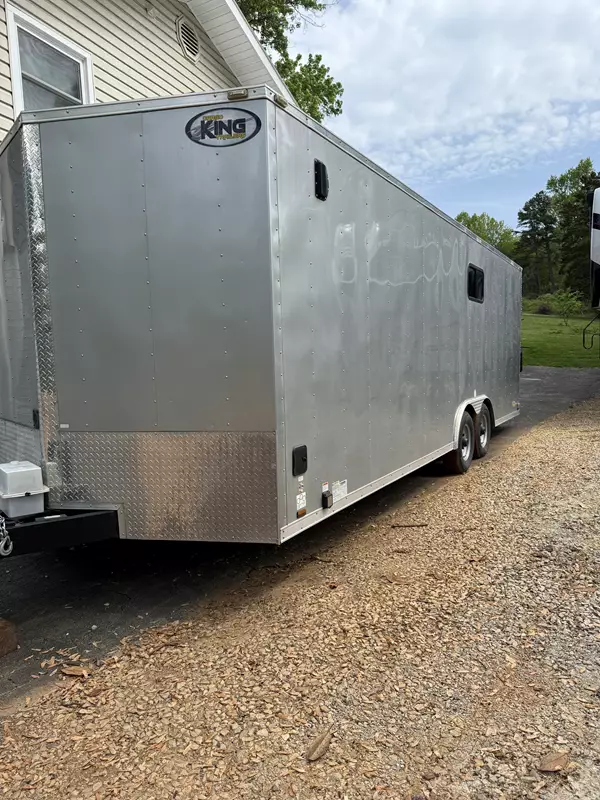 24' x 8'.5 Enclosed Cargo Trailer