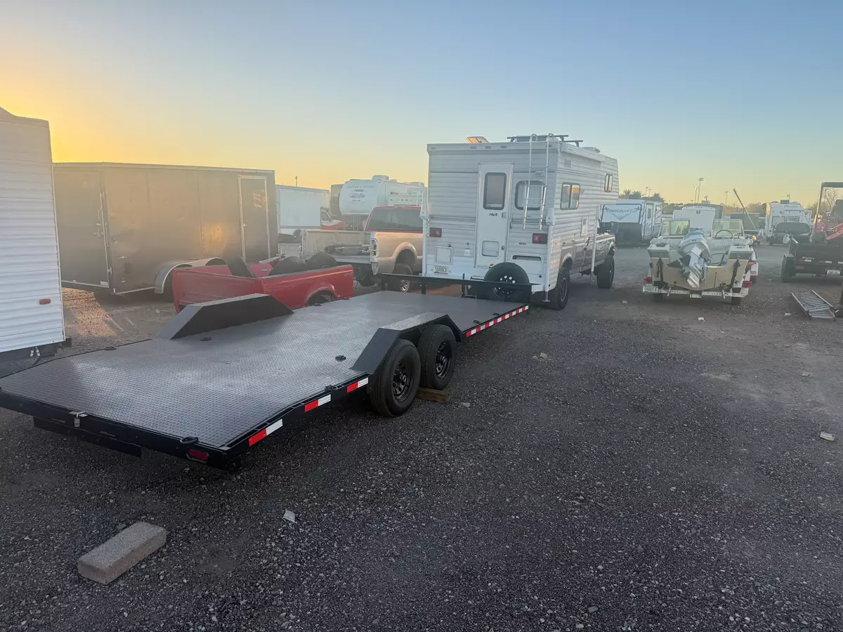 2026 GCT 20 12,000lb 20-Foot Car Hauler