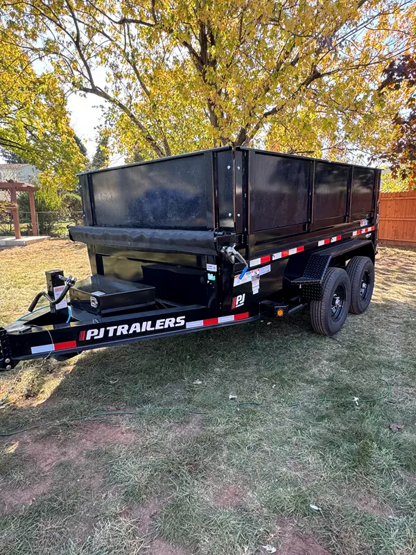 2024 PJ DUMP TRAILER