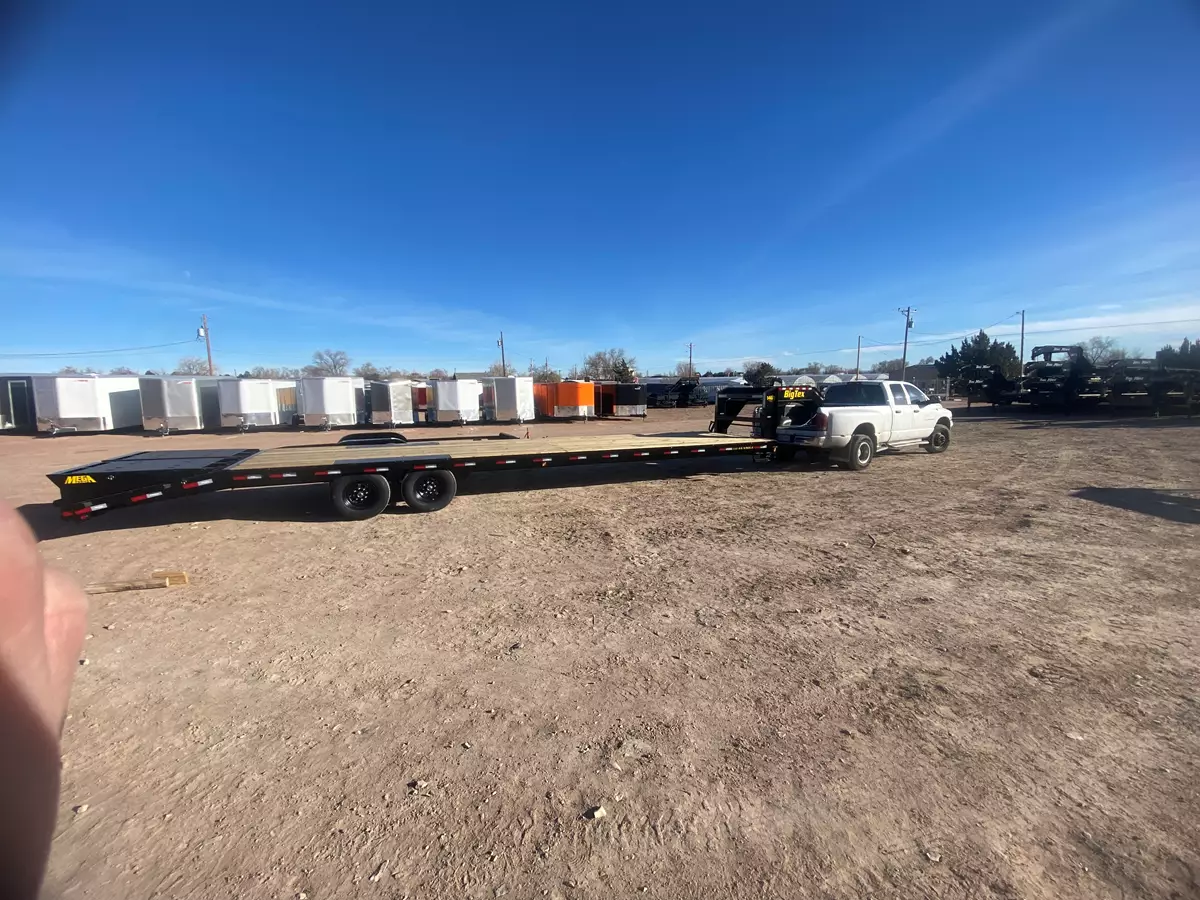 35' Gooseneck Flatbed Trailer