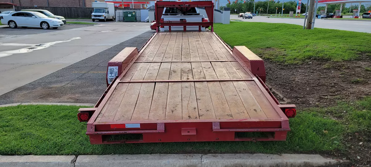 2015 24' kiamey PJ gooseneck lowboy trailer