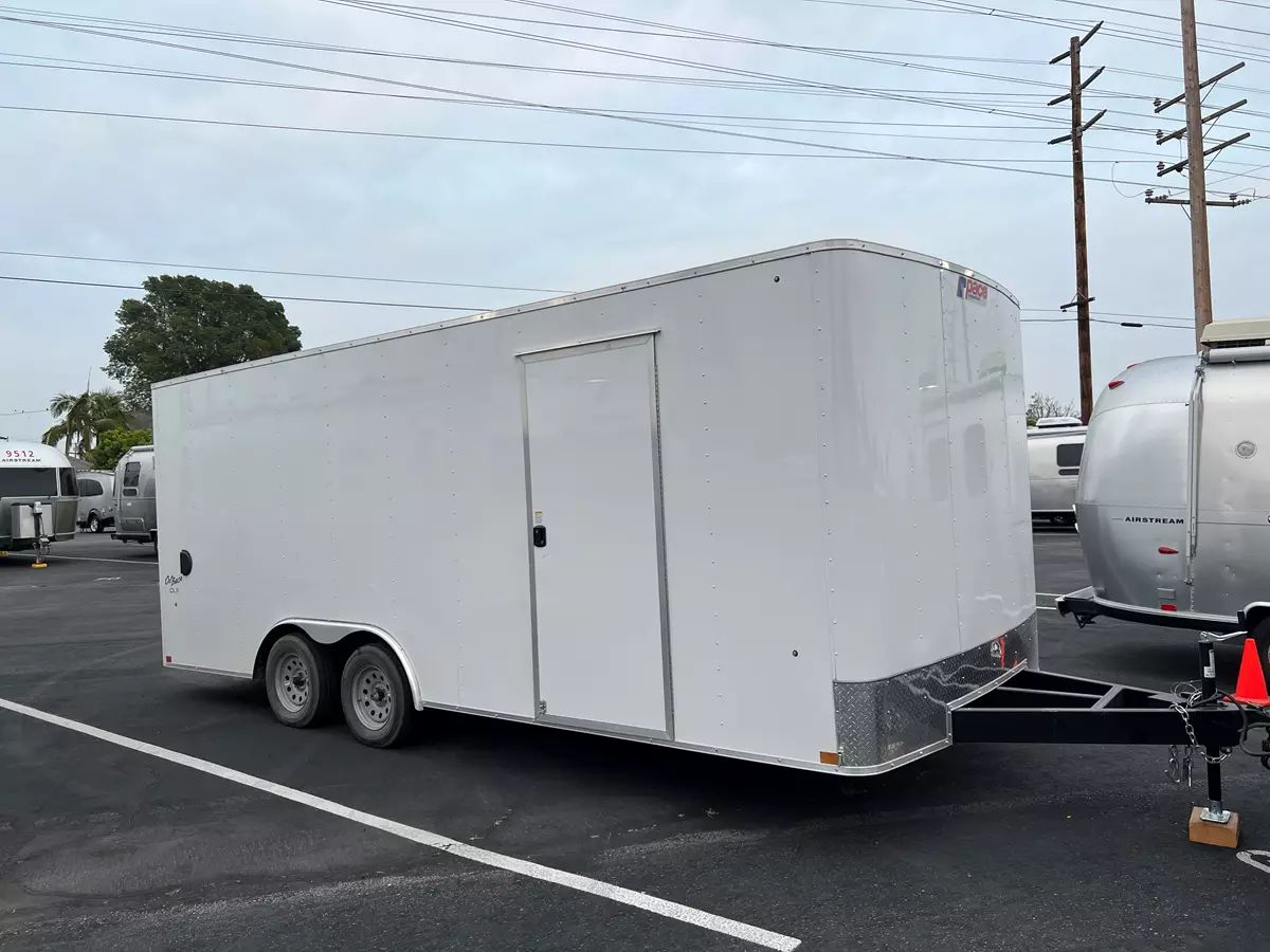 20’ X 8.5’ 2024 PACE AMERICAN OUTBACK enclosed trailer