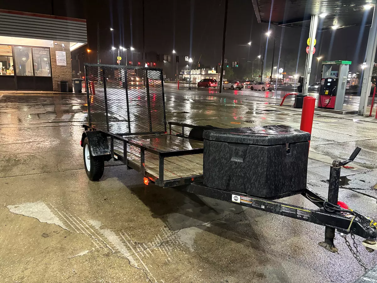 8ft x 10ft Utility Trailer 