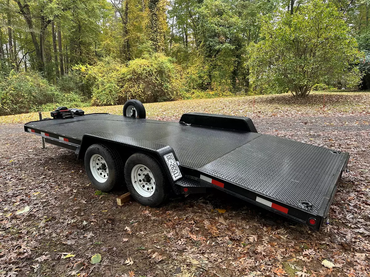 19-Foot Metal Car Hauler