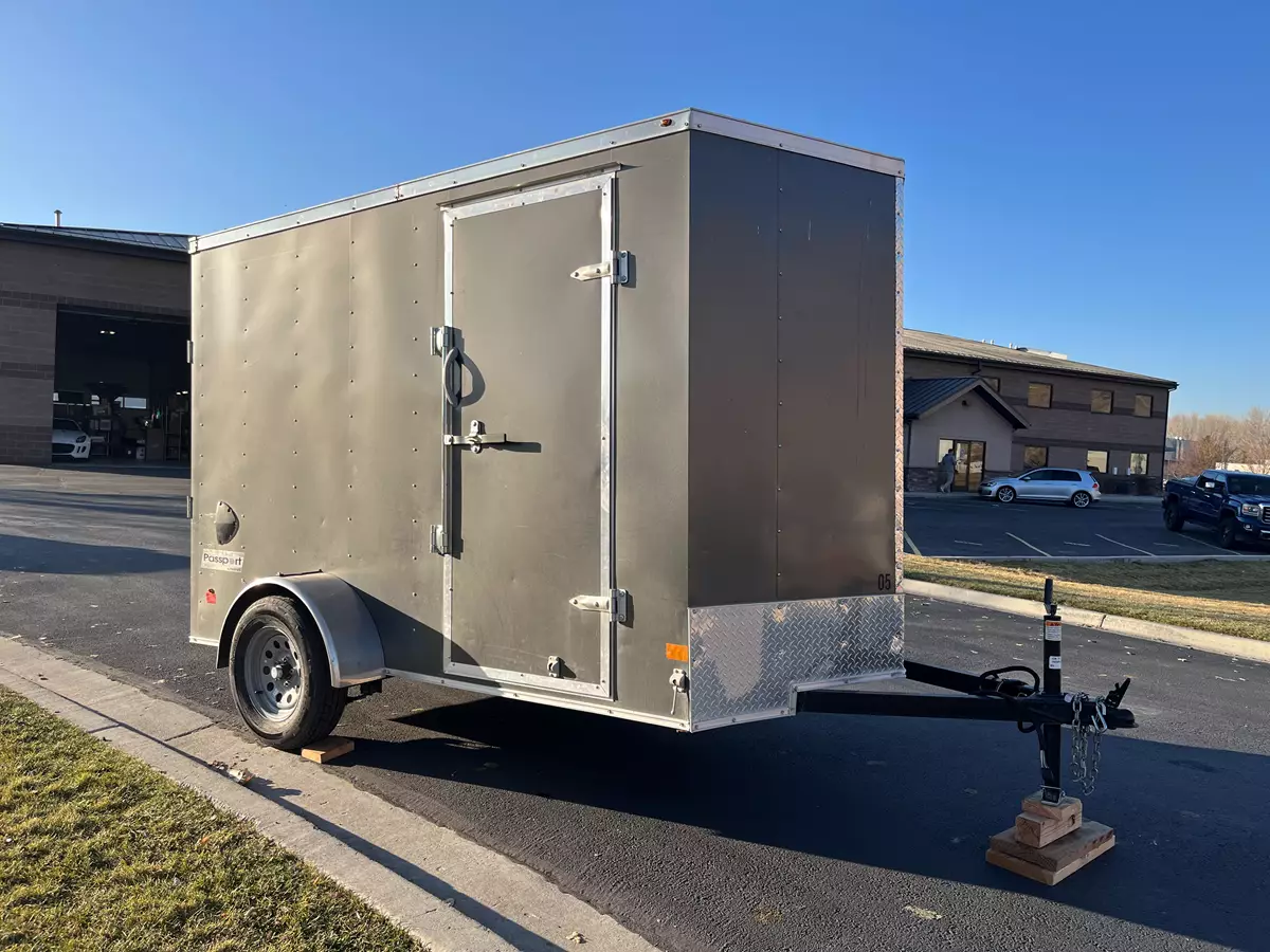 Haulmark Enclosed 6' x 10' Charcoal
