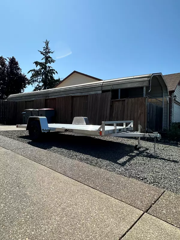 FEATHERLITE ALUMINUM 12 FOOT TRAILER