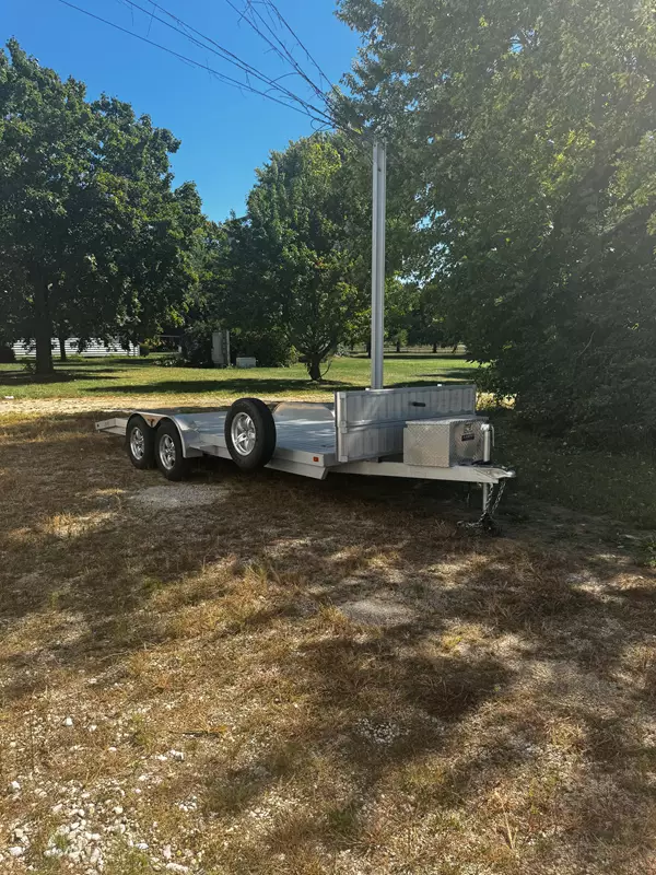 Aluminum low profile 18ft car hauler