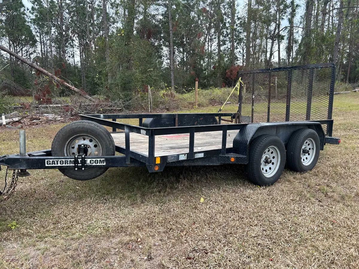 7x12 utility