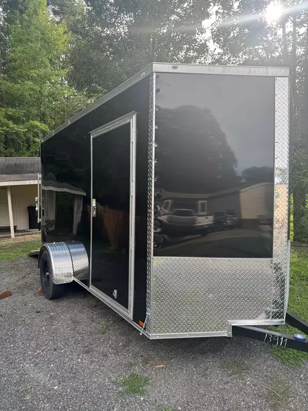 Enclosed 6' x 12' Single Axle Trailer