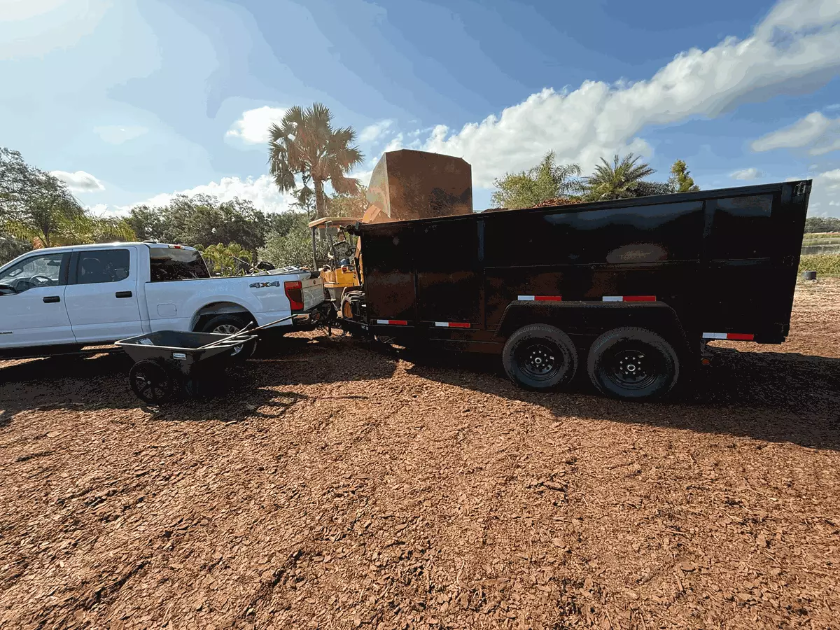 7' x 14' x 4' Dump Trailer for Rent 