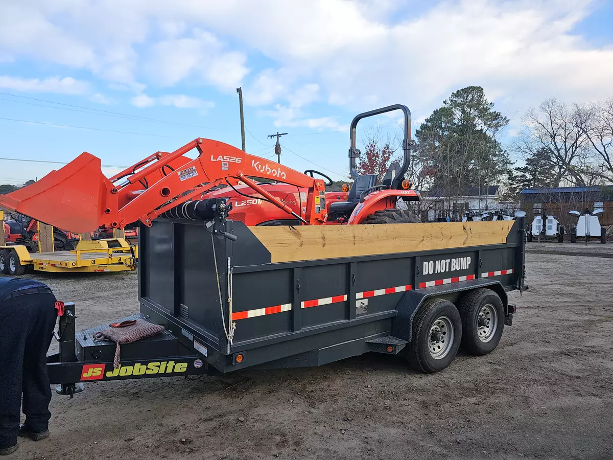 14' x 7' 15k Dump Trailer Jobsite