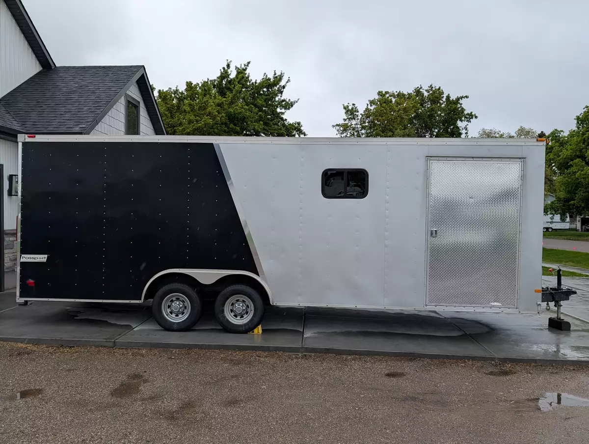 24 ft Enclosed Trailer