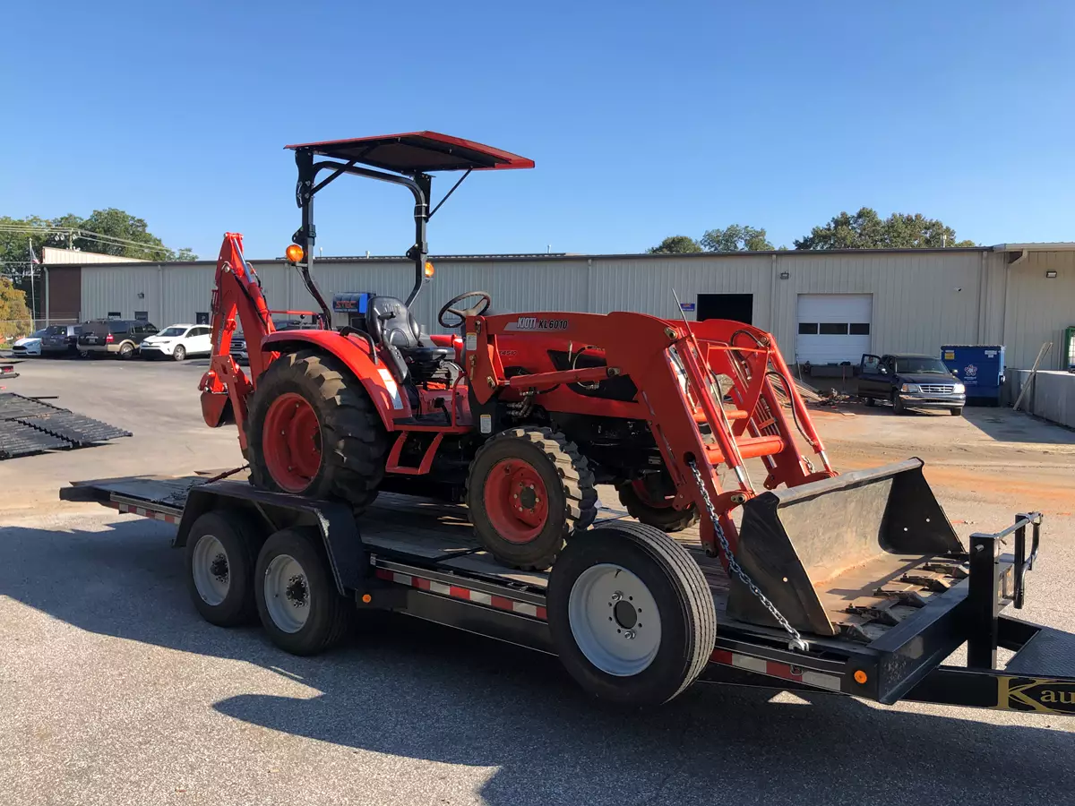 17,000 lbs GVWR Equipment Trailer