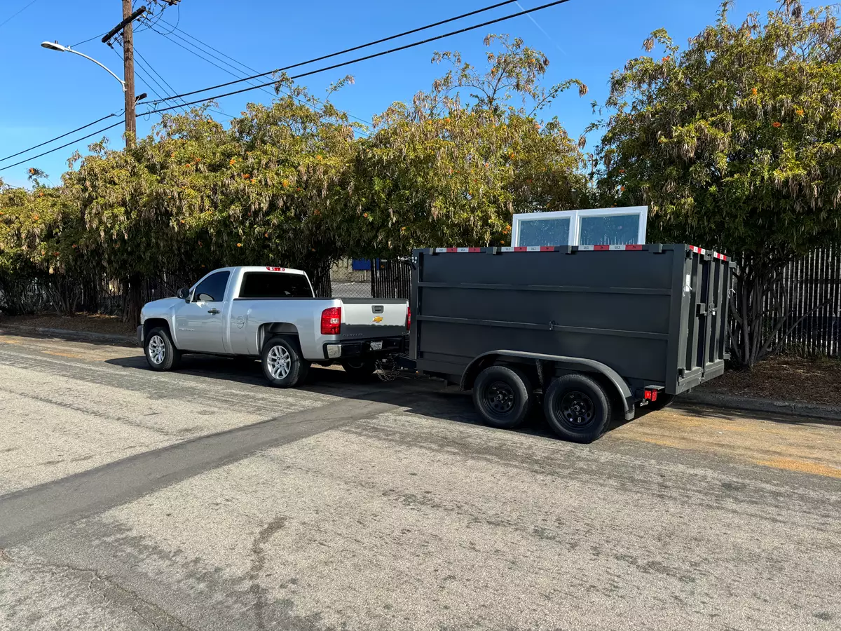 10' x 8' x 4' Dump Trailer