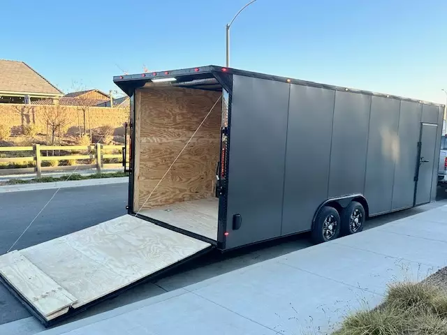 24ft Moving/Car/Cargo Hauler 