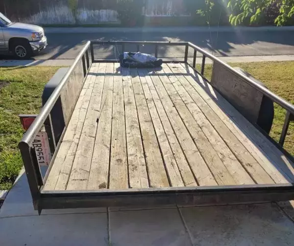 16' Utility Trailer 2002 Tandem Axle 