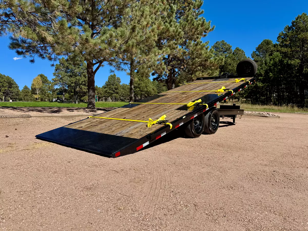 22' x 8.5' Tilt Flatbed Trailer