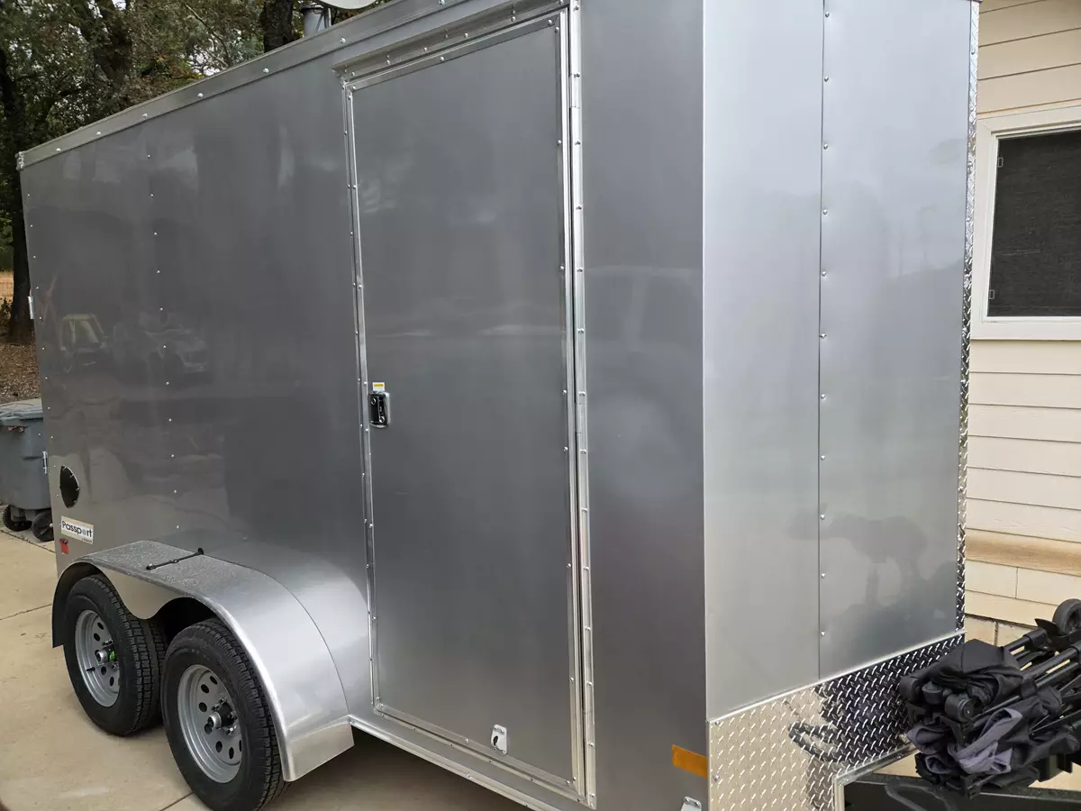 Enclosed Trailer 6ft x 12ft x 7ft