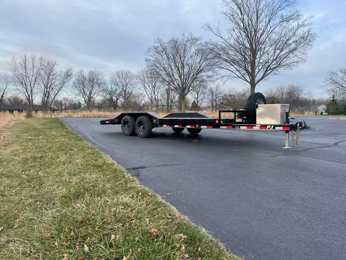 22’ PJ car trailer