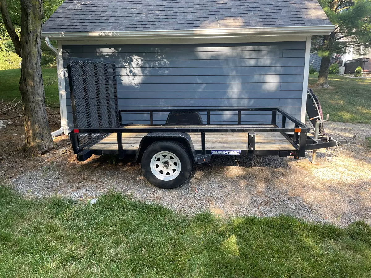 6 x 10 Utility Trailer with Tailgate Ramp