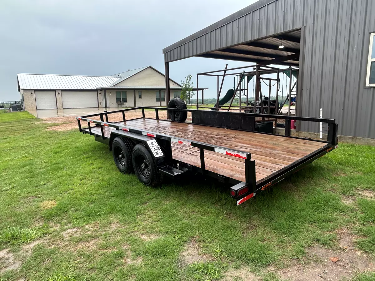 20' x 82" Flatbed Trailer