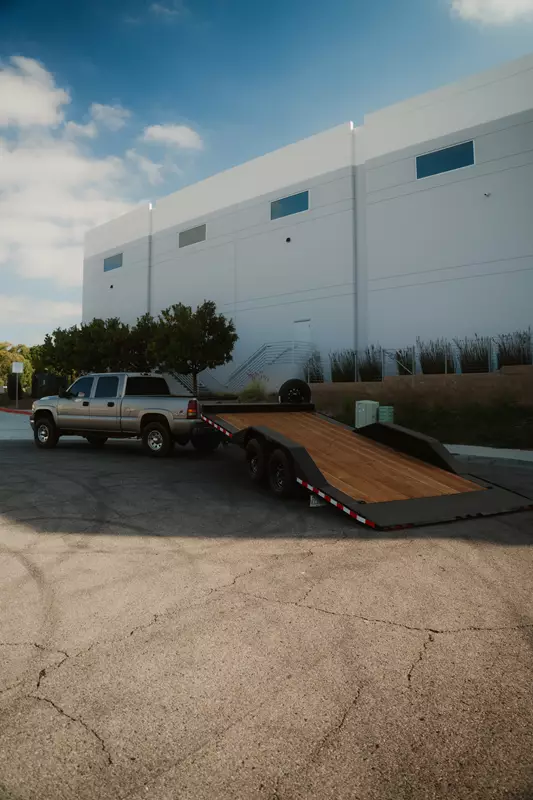 2026 Iron Panthers 20' x 8'.5 Power Tilt Car/ Buggy/ Equipment Hauler