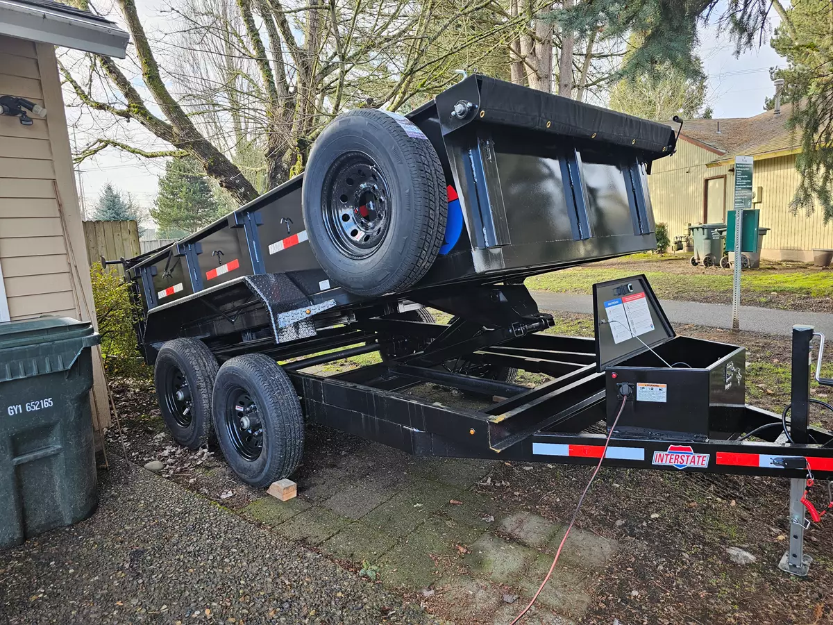 6'x12'x24" brand new dump trailer for rent