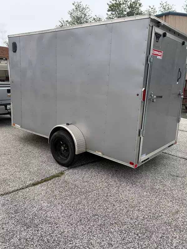 6' x 12' Enclosed Trailer