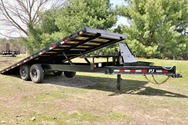 24' Tilt Deck Trailer