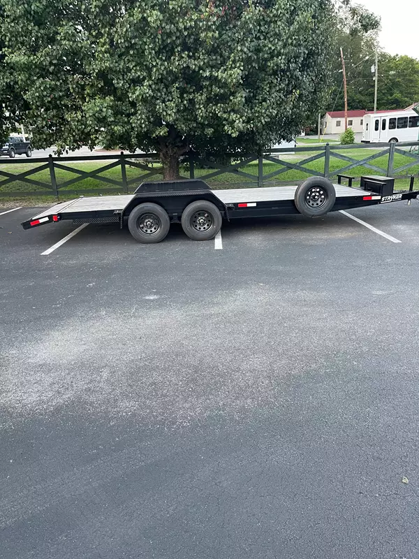 New 20' car hauler with removable fenders 
