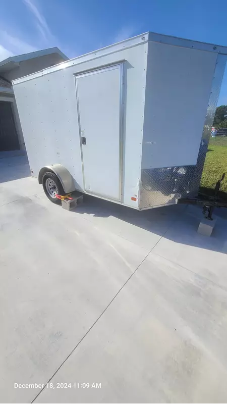 8' x 10' Enclosed Trailer
