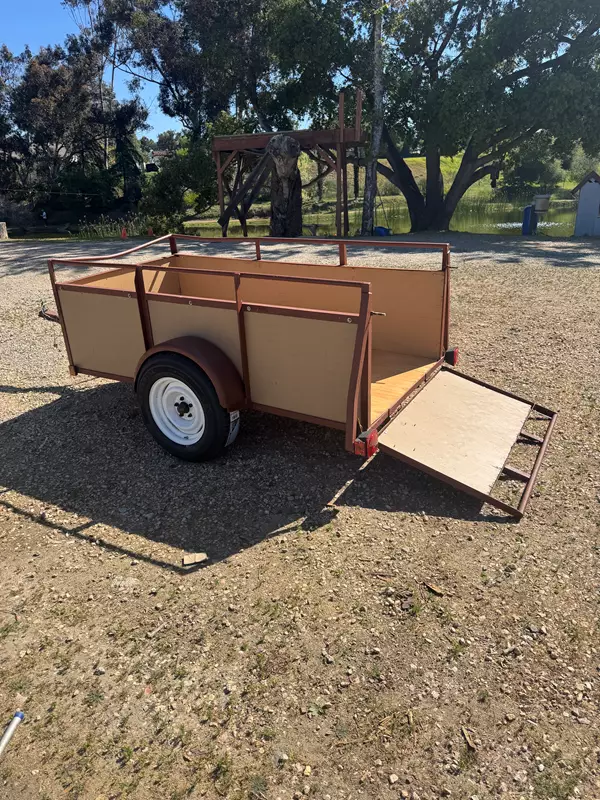 4ft x 8ft Walnut Wagon Utility Trailer