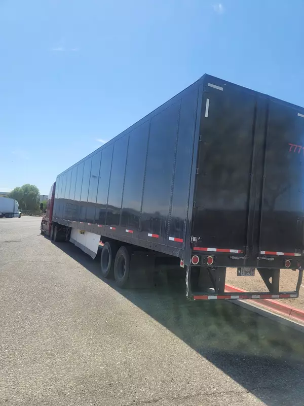 53 foot black dry van trailer swing doors