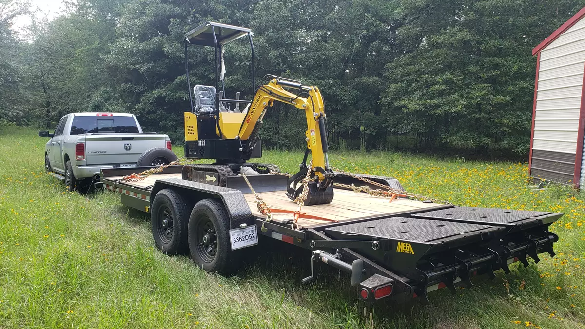 20' Big Tex 14ET Flatbed trailer with Mega Ramps and tie down chains