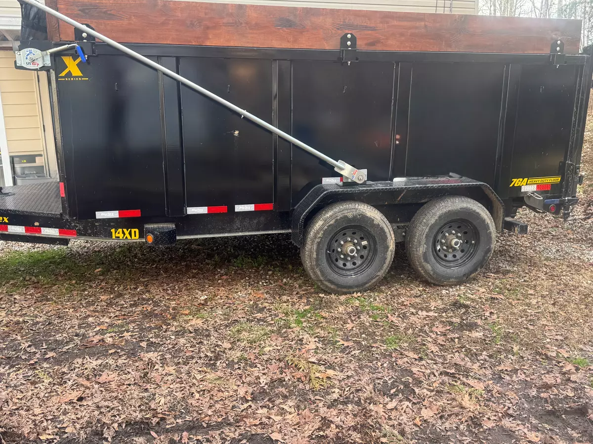 7ft x 14ft x 5ft Dump Trailer