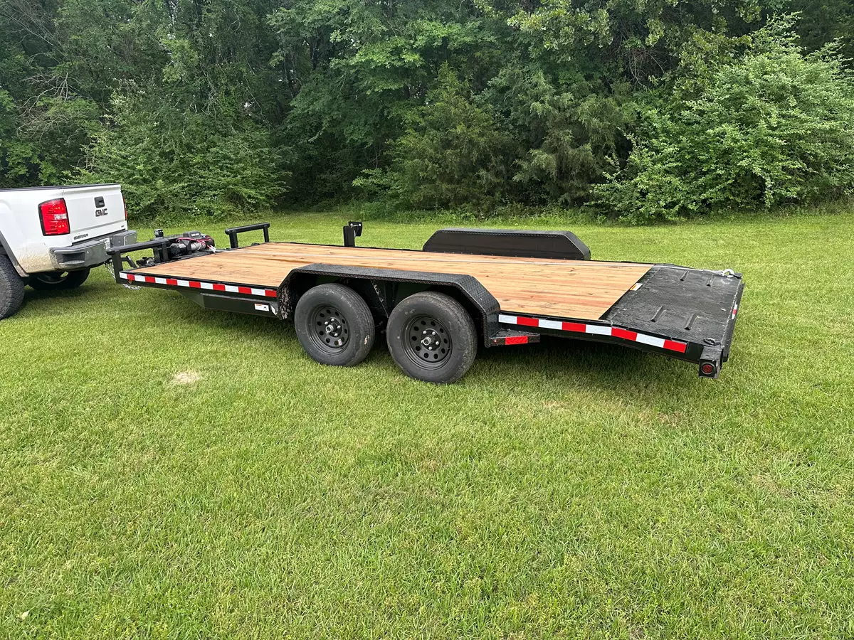 18 ft Car hauler
