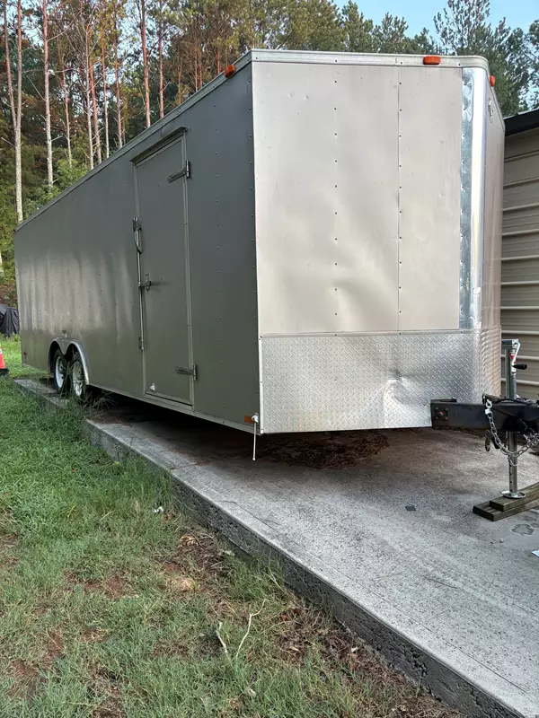 24ft Sunshine Enclosed Trailer 