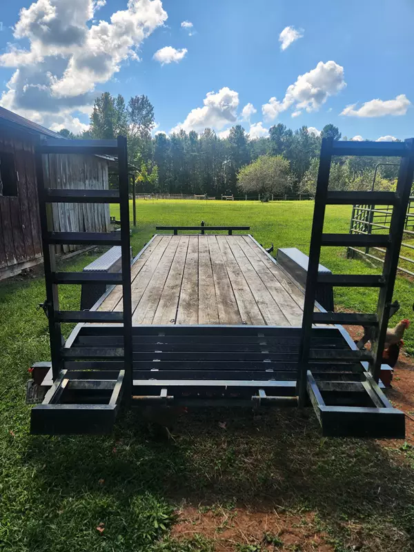 20' Triple Crown Flat Bed Trailer
