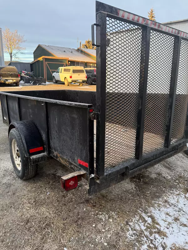 5' x 10' Utility Trailer with Ramp