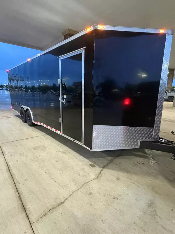 24' x 8.5' Enclosed Trailer