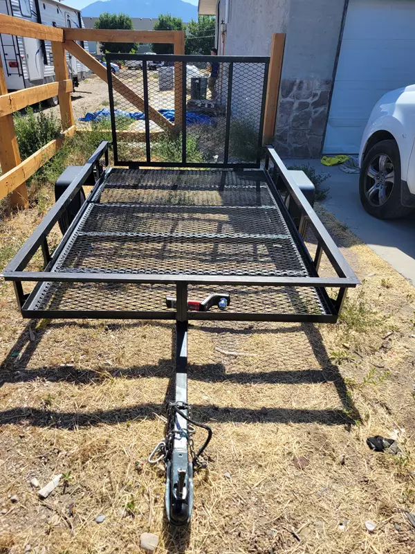 5' x 8' Utility Trailer