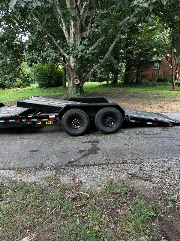 20' Car and Equipment Tilt Trailer