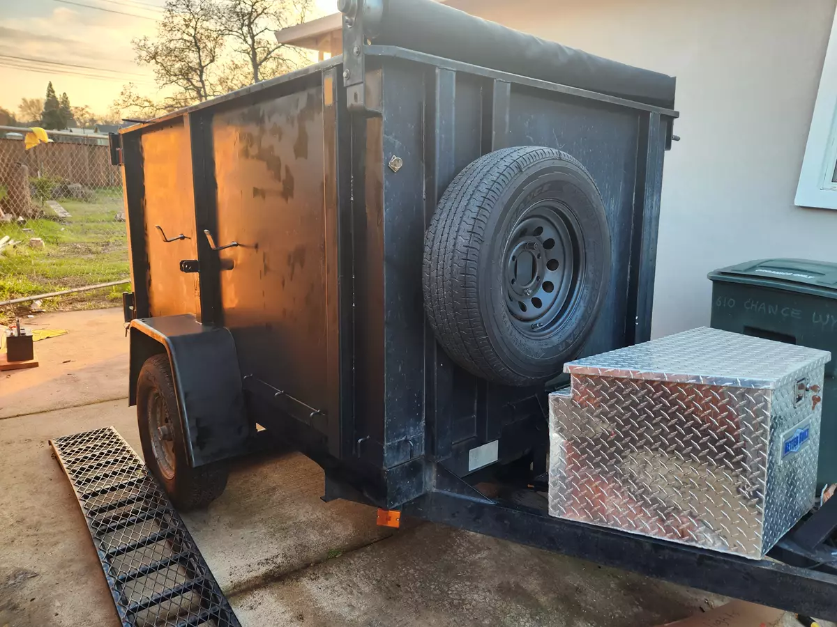 8x5 Dump Trailer 