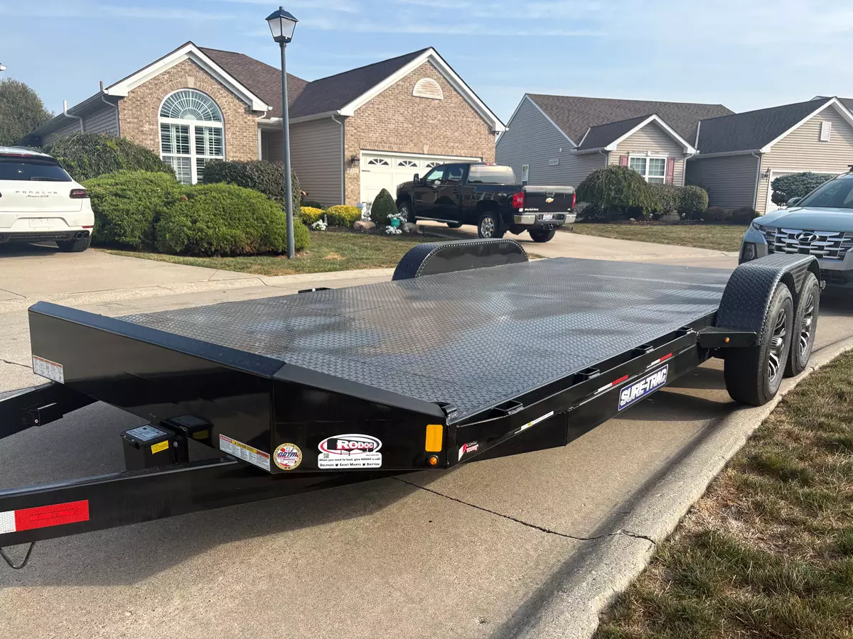 7' x 20' Car/Equipment Hauler 