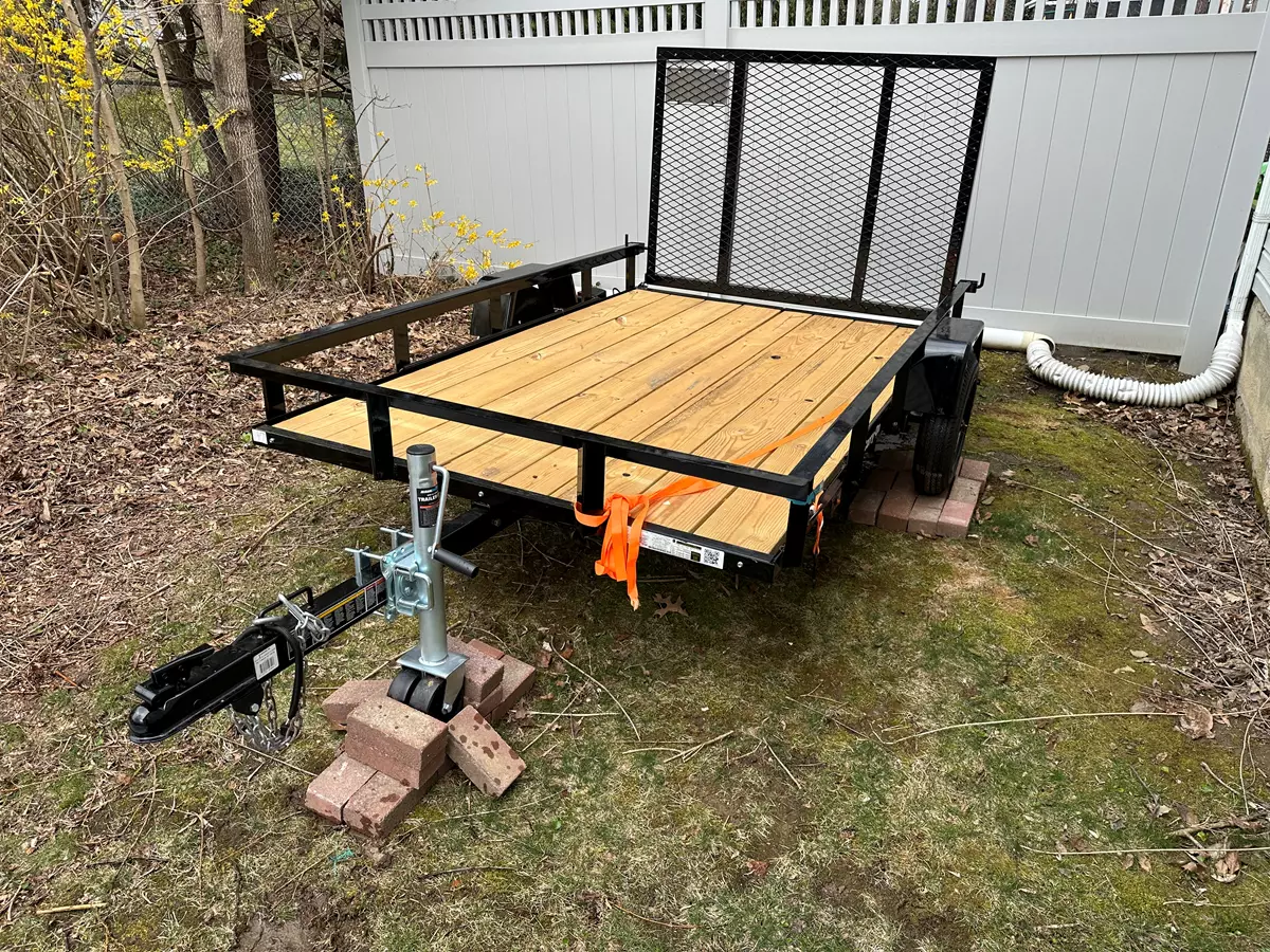 5ft x 8ft Wood Floor Utility Trailer