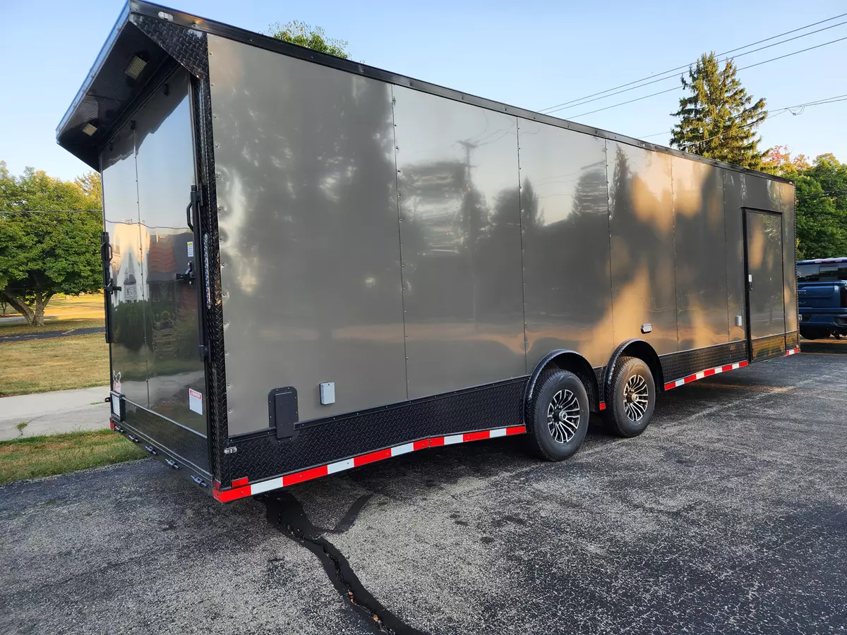 28' x 85" Luxury Car Hauler
