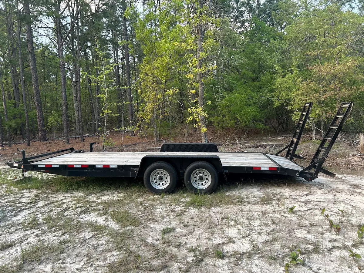 20ft 7,000lb Equipment Trailer