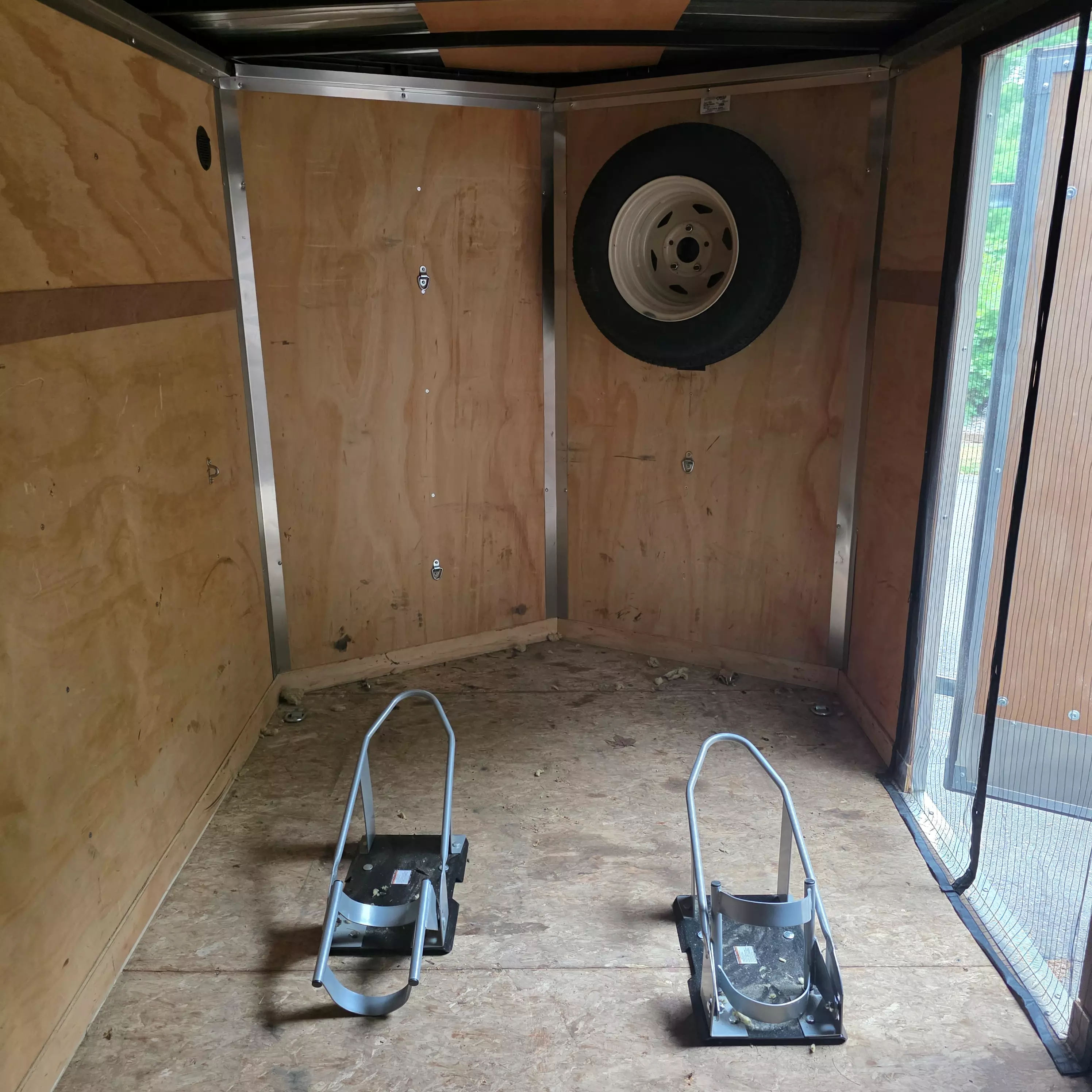 6' x 12' Enclosed Trailer